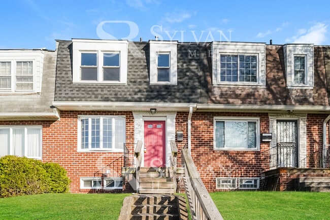 Building Photo - This is what you have been looking for Rental