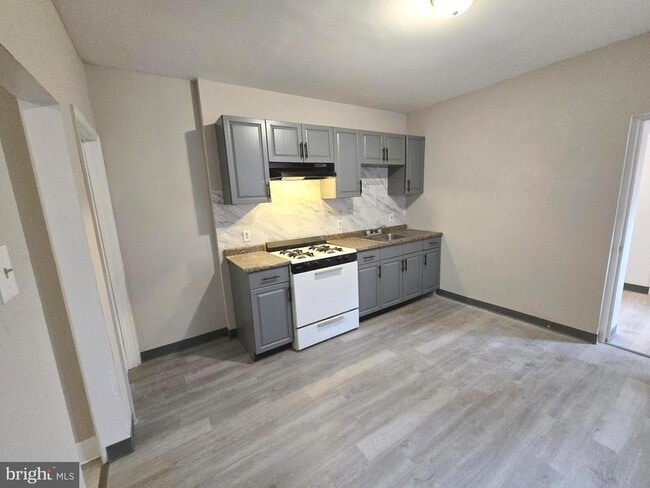 Photo - 5109 N Fairhill St