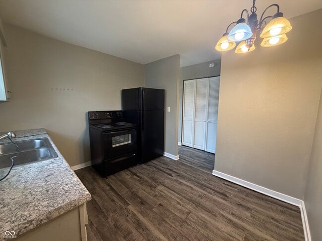 Photo - 2417 N Bolton Ave