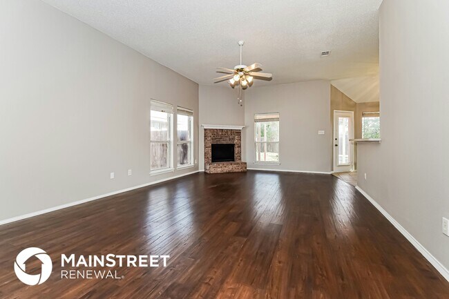 Photo - 1900 Glen Meadow Dr