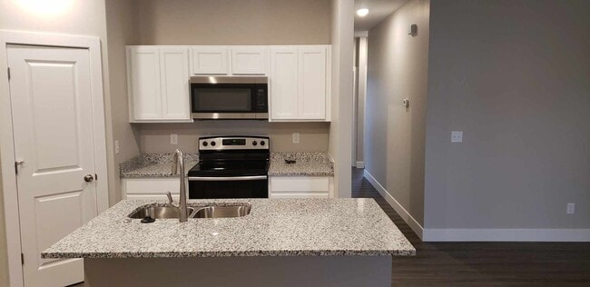Photo - 5154 N. Cypress st.