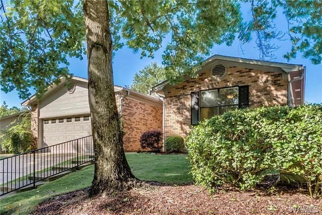 Photo - Fantastic 3BR 2Ba in popular Reston Place!