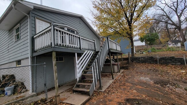 Photo - 9 Hillside Ave