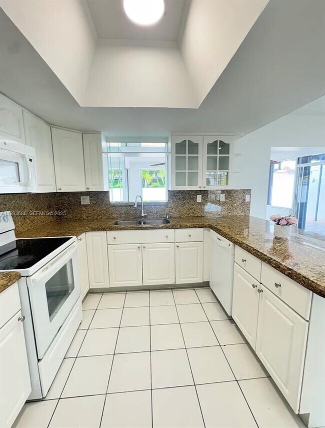 Photo - 13861 SW 9th Terrace