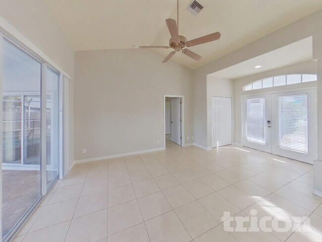 Photo - 4090 W Price Blvd