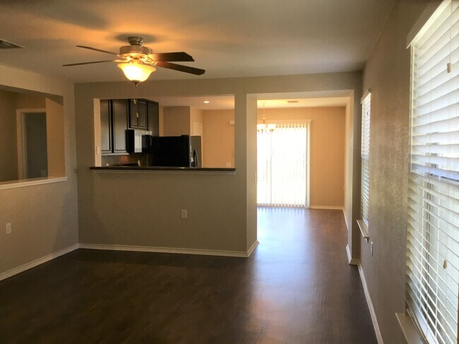 Photo - 8808 Edmundsbury Drive