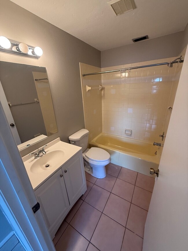 Photo - 1755 Florence Ave