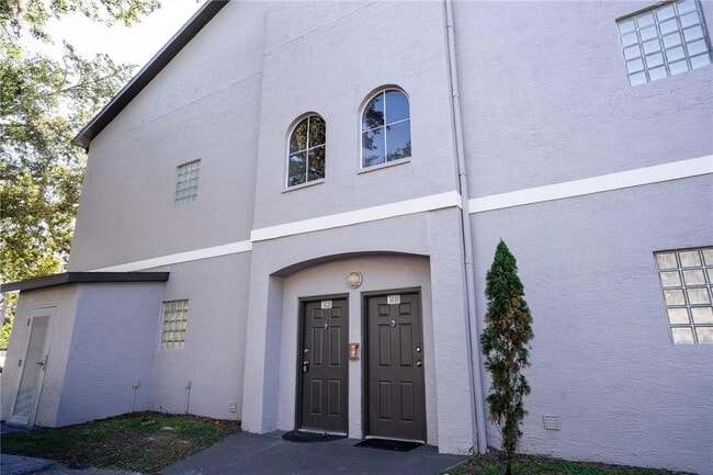 Building Photo - 5028 Sunridge Palms Dr