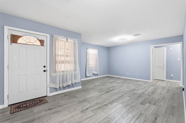 Photo - 3106 Madeley St