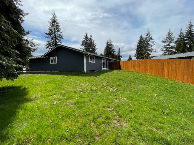 Photo - 9729 5th St NE Unit A