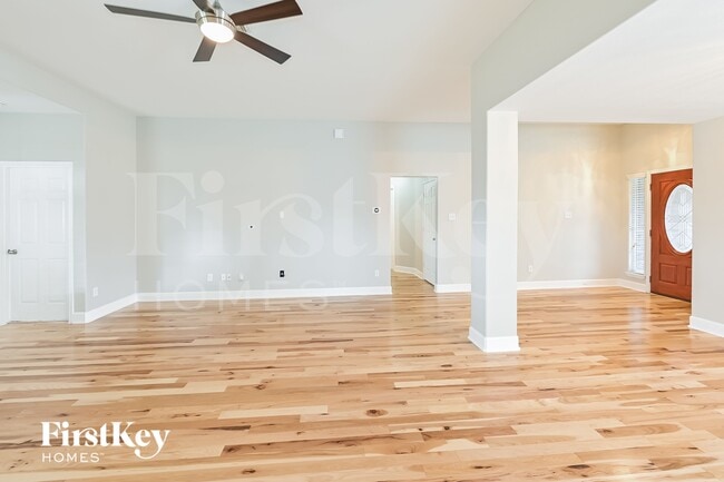 Photo - 10364 Stone Gate Dr