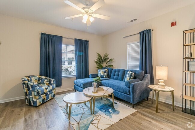 Spacious Living Area - Meadow Creek Rental