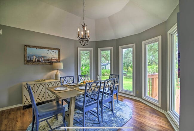 Photo - 116 E Evergreen St