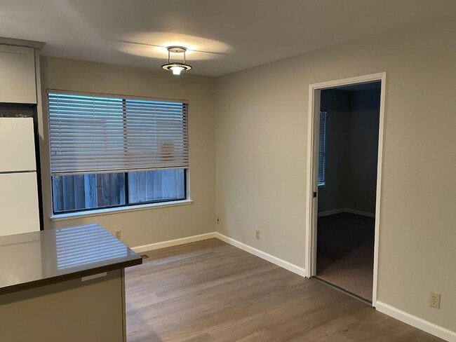 Photo - 10281 Parlett Pl