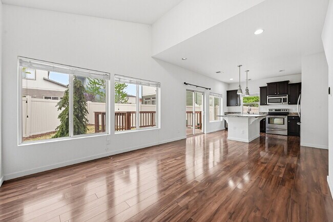 Photo - $2,245.95, 2 bed, 2.5 bath located in Denver with a fenced yard.