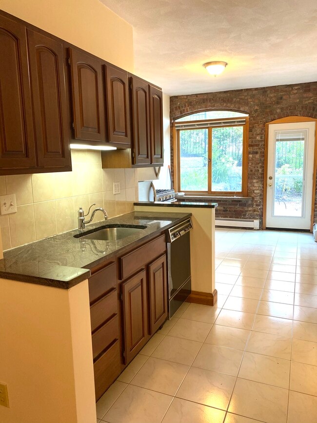 Photo - 67 Baldwin St Unidad 1