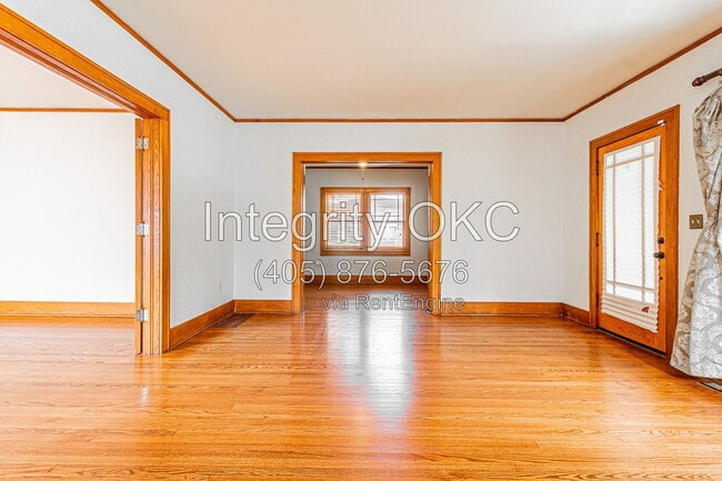 Photo - 205 NW 21st St