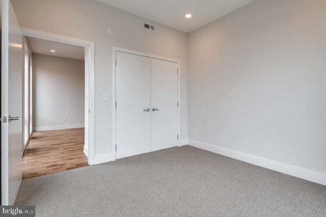 Building Photo - 514 South St Unit 207