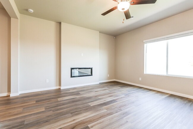 7308 Crystal Ave