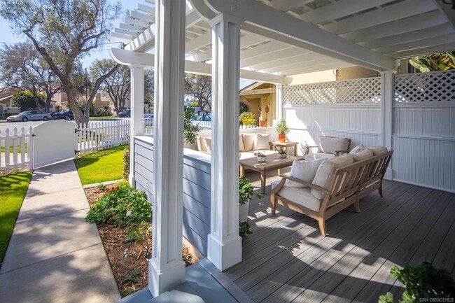 Photo - 950 Olive Ave