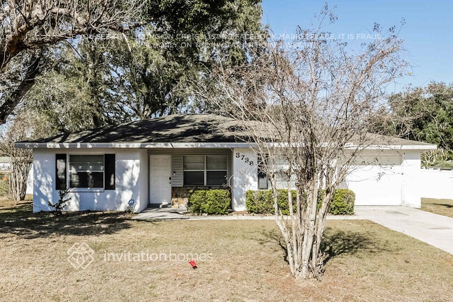 Building Photo - 3738 Hill St