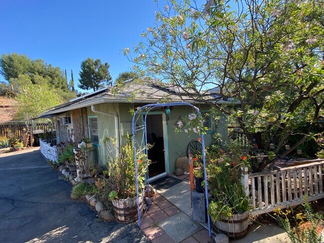 Photo - 1620 Old Topanga Canyon Rd