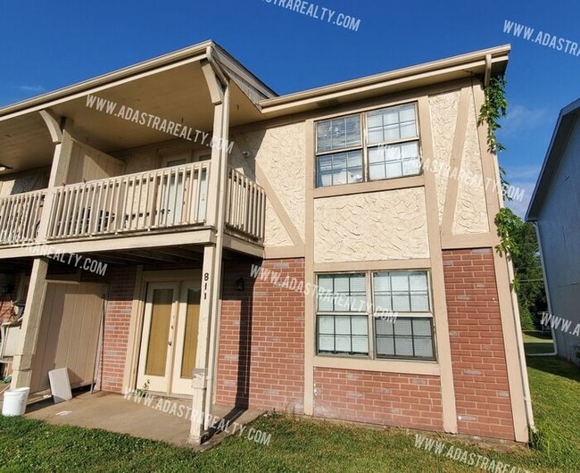 Building Photo - Affordable 2 bedroom apartment in Spring H...