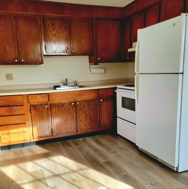 Photo - 15 North St Unit 15C North Apt4
