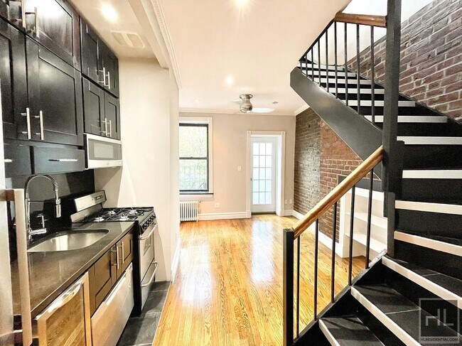 Photo - Mott Street Unit 17