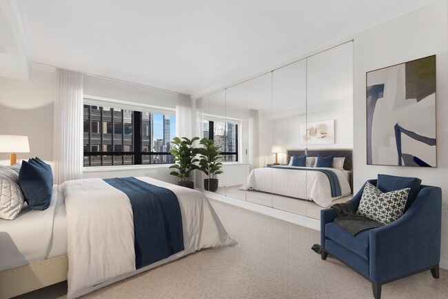 Photo - 240 E 47th St