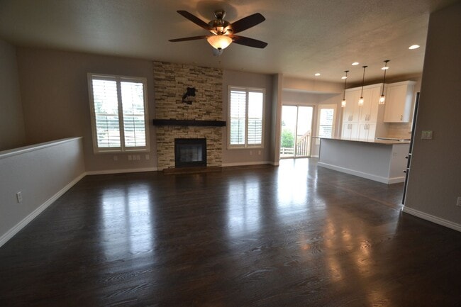 Photo - 2721 Crooked Vine Ct