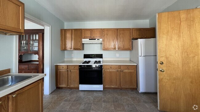 Building Photo - 257 Belgrade Ave Unit 3 Rental