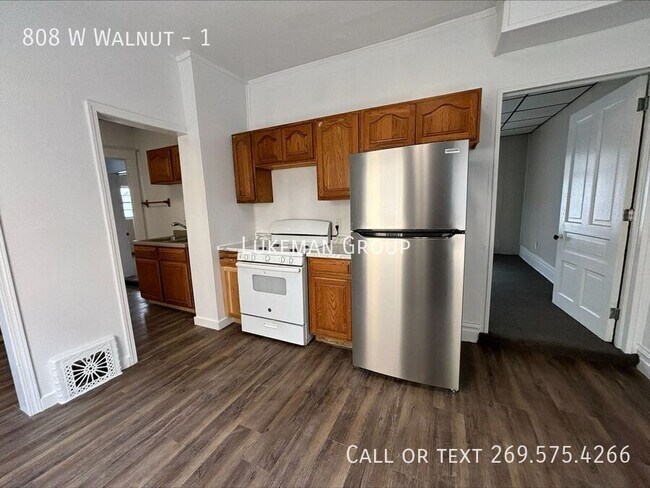 Photo - 808 W Walnut-1 Unit 1