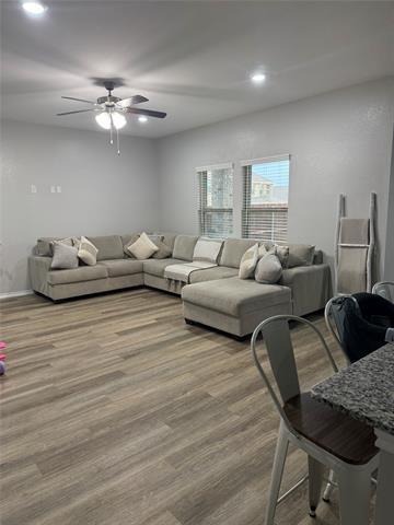 Photo - 860 Moonwake Dr