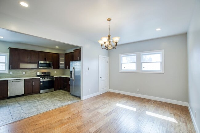 Photo - Jyoty Unidad 421