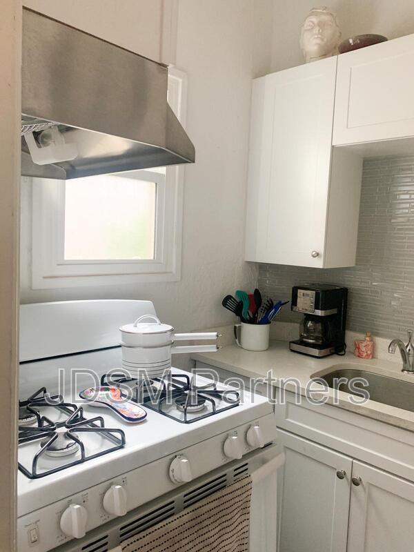 Photo - 1263 N Clarkson St Unit 1