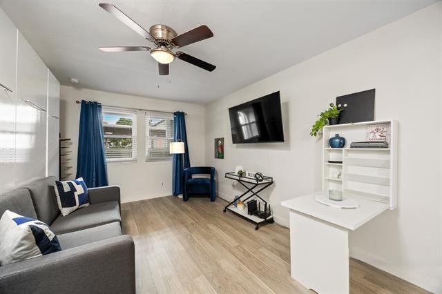 Photo - 5003 Skillman St Unidad 109 A