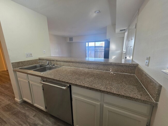 Photo - 2177 Kietzke Ln