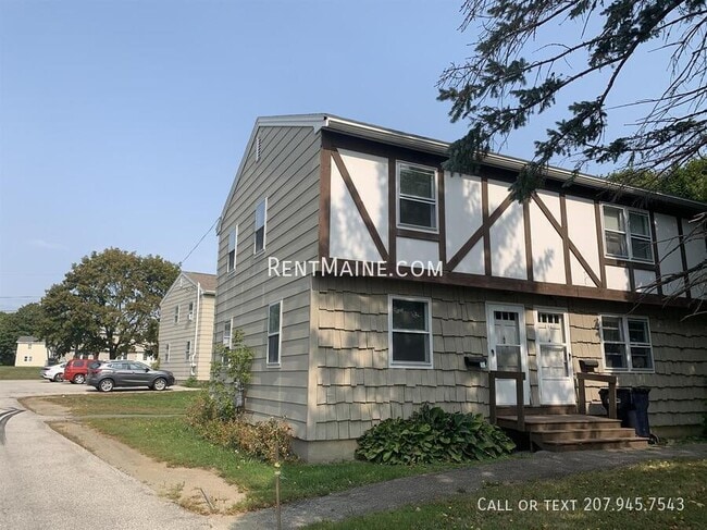 Building Photo - 232 Mt Hope Ave