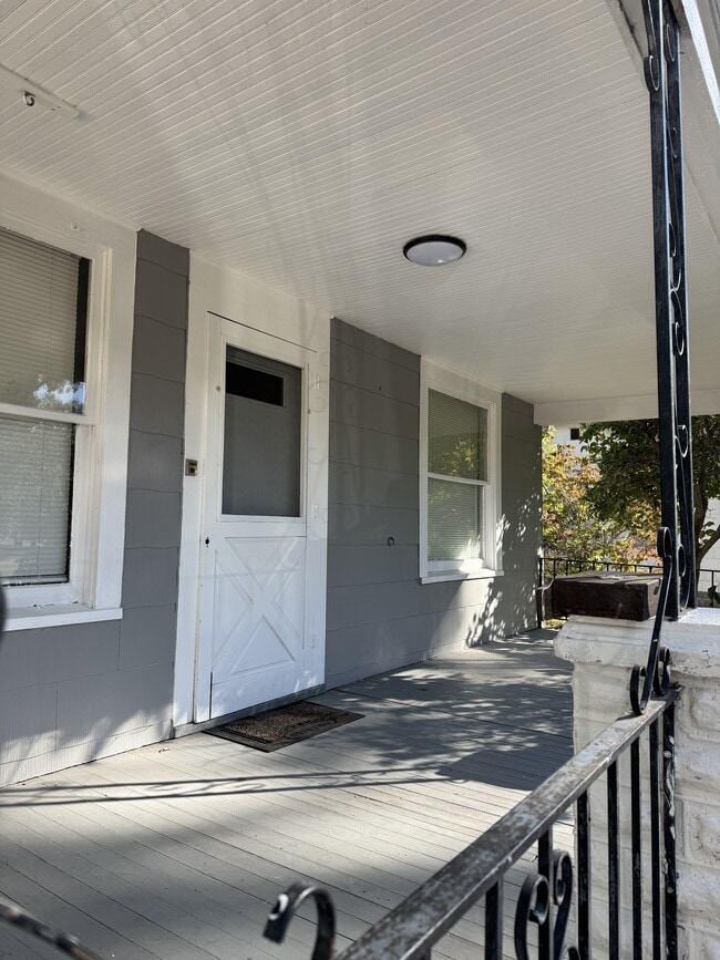 Photo - 2910 SE 10th Ave