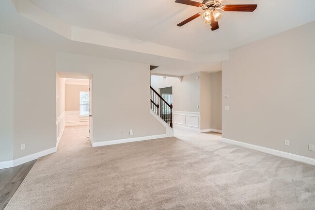 Photo - 4162 Oak Field Dr