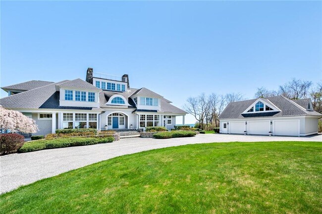 Photo - 597 Beavertail Rd