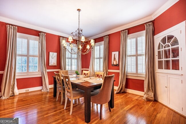 Photo - 1305 Vernon St