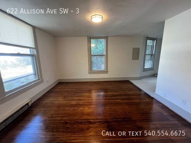 Photo - 622 Allison Ave SW Unit 3