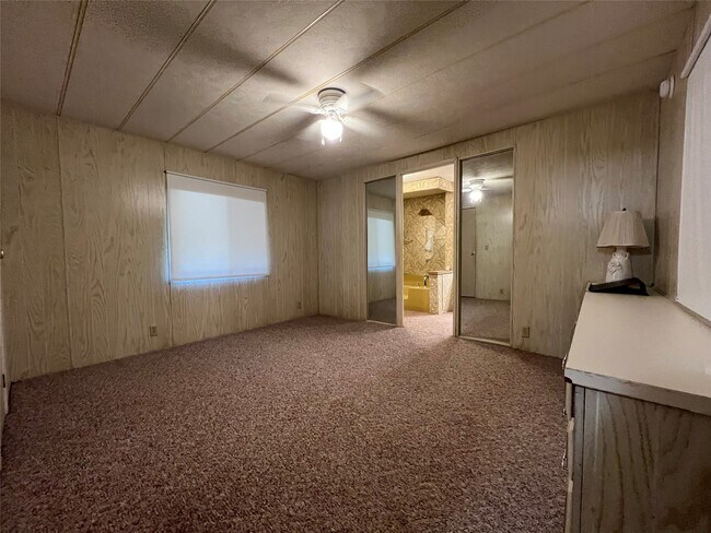 39 Whippoorwill Ln