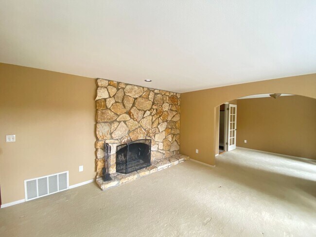 Photo - Charming 4-Bedroom Home for Rent in Whispe...