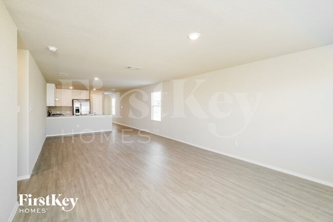 Photo - 10747 Prusiner Dr