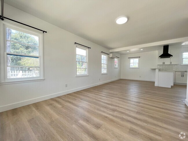 Building Photo - 234 S 12th St Unit 234 Rental