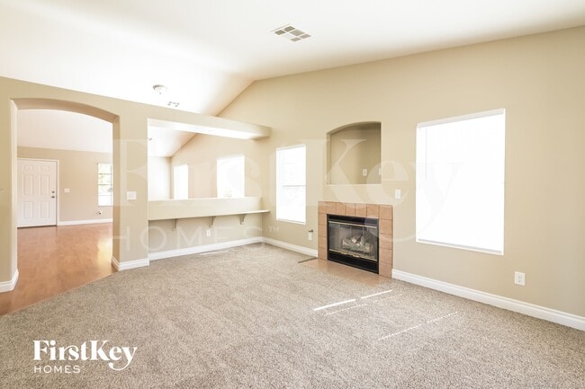 Photo - 811 Mesa Pine Ct