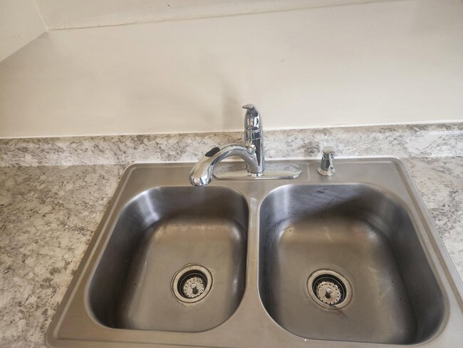 Kitchen APT B